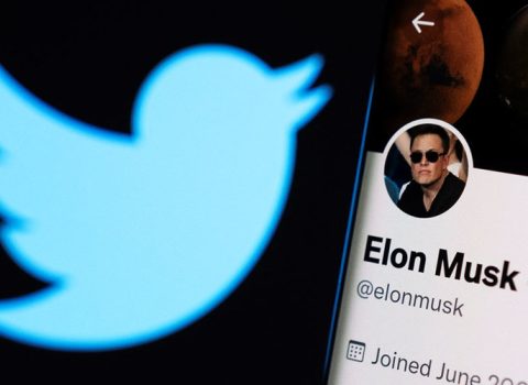 İlon Mask “Twitter”i batırmaq üçün alıbmış?