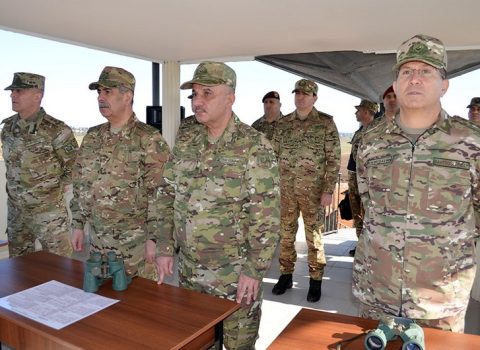Türkiyəli general XTQ-nin təlimini İZLƏDİ