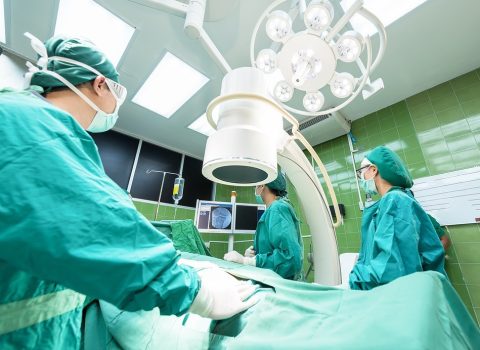 Kürdəmirdə 17 yaşlı qız doğuş zamanı ÖLDÜ – YENİLƏNİB