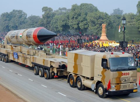 Hindistan nüvə başlığı daşıya bilən ballistik raketi sınaqdan keçirdi – VİDEO
