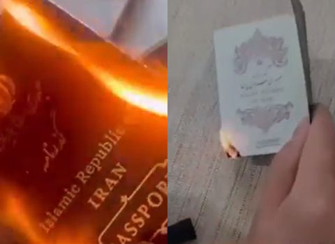 İranda xalq pasportlarını yandırır – VİDEO