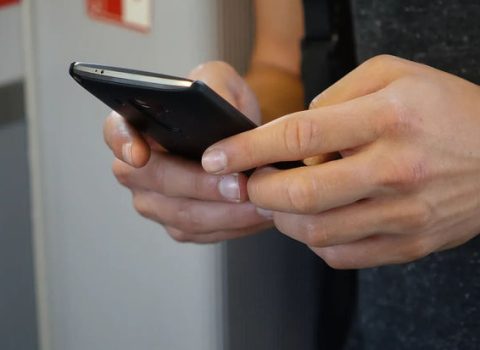 Tanımadığı nömrəyə zəng edib tanışlıq təklif etdi, həbs olundu