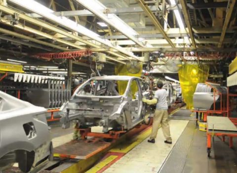 “Nissan” ABŞ-da istehsalı DAYANDIRIR – SƏBƏB