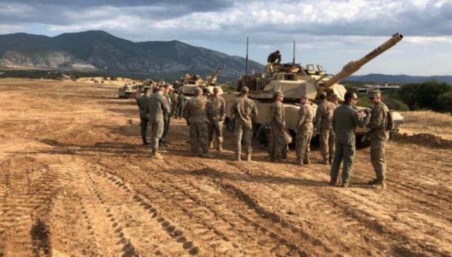 ABŞ Türkiyə sərhədinə canlı qüvvə və helikopterlər yerləşdirir ABŞ Türkiyə sərhədinə canlı qüvvə və helikopterlər yerləşdirir