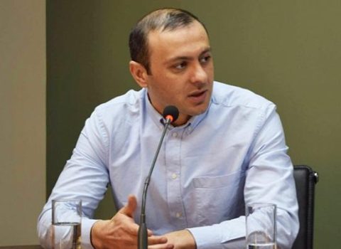 “Biz pulunu ödədiyimiz silahları Rusiyadan ala bilmirik” – Qriqoryan