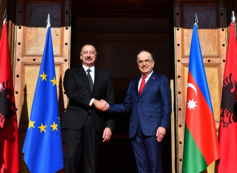 “Azərbaycan ilə daha sıx əməkdaşlığa can atırıq” – Albaniya Prezidenti