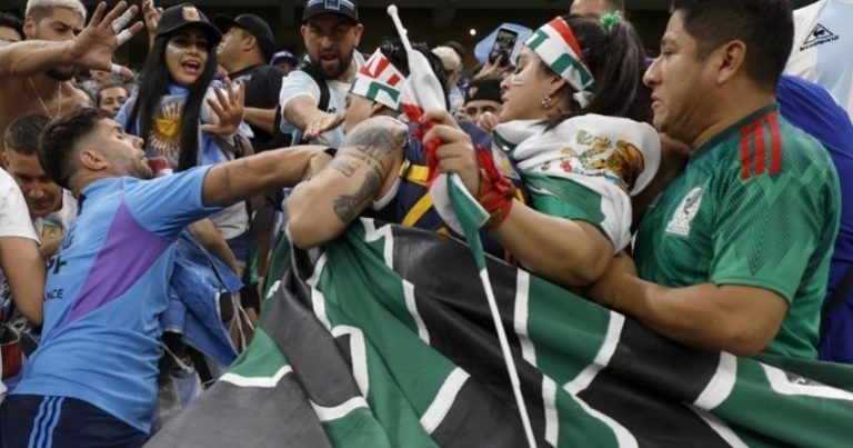 Argentina – Meksika oyunundan əvvəl dava düşdü