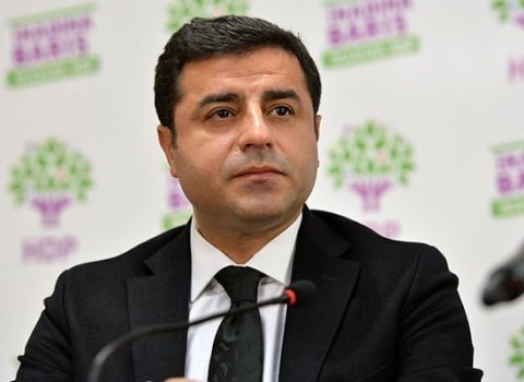 Səlahəddin Dəmirtaş İstanbuldakı terror aktını PİSLƏDİ – FOTO