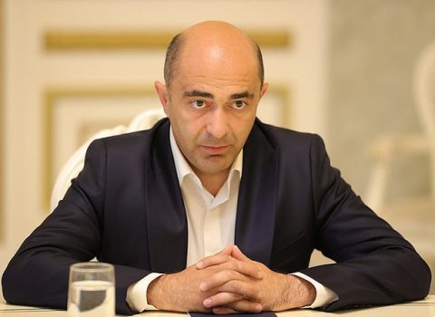 Edmon Manukyan: “Bəyanatda Dağlıq Qarabağ ifadəsinə icazə vermədilər”