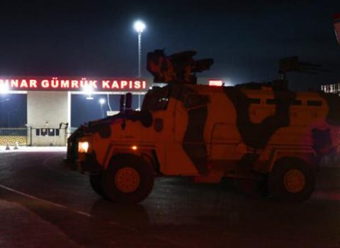 YPG/PKK terrorçuları Türkiyə ərazisinə 3 raket atdı