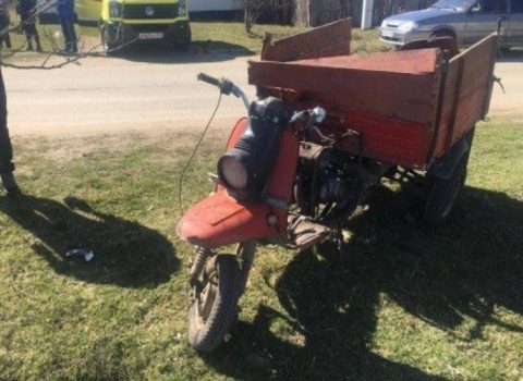 Lənkəranda axundu motosiklet vurdu