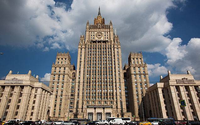 3 rus diplomat persona non-qrata elan edildi