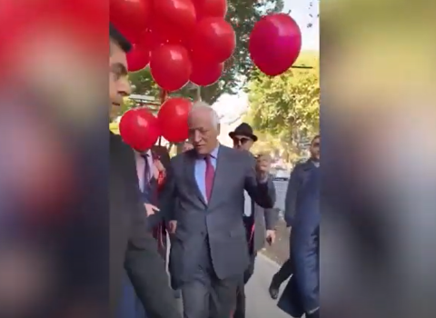 “Bunlar “Bayraktar” kimi İrəvanda partlaya bilər” – Ermənistan Prezidentinə qırmızı şar VERDİLƏR – VİDEO