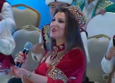 Xalq artisti Prezidentlər qarşısında “Şuşanın dağları”nı oxudu – VİDEO