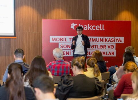 “Bakcell” jurnalistlər üçün seminar keçirdi – FOTO