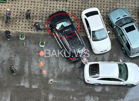 Bakıda gənc oğlan 15-ci mərtəbədən maşının üstünə düşdü – VİDEO