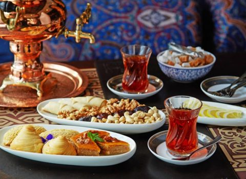 Çay süfrəsi Azərbaycan xalqının qonaqpərvərlik rəmzidir – Küveyt nəşri