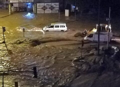 Antalyada güclü yağış daşqınlara səbəb oldu – FOTO/VİDEO