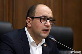 “Ermənilərin ancaq Ermənistan hakimiyyətindən gözləntiləri ola bilər” – Mamicanyan