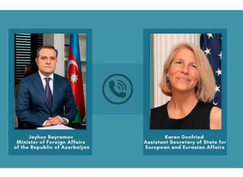 Ceyhun Bayramov ABŞ dövlət katibinin köməkçisi ilə danışdı