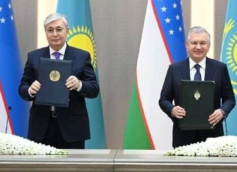 Özbəkistanla Qazaxıstan arasında sərhədlərin demarkasiyası haqqında saziş imzalandı