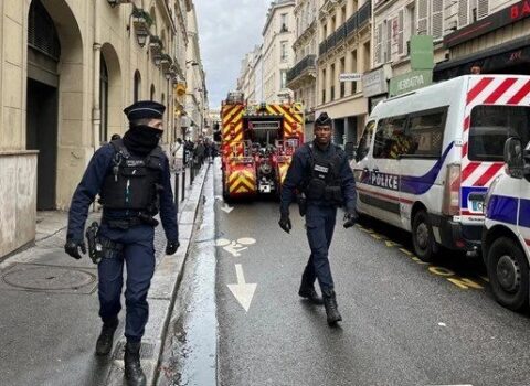 Parisdə atışma – Ölənlər var