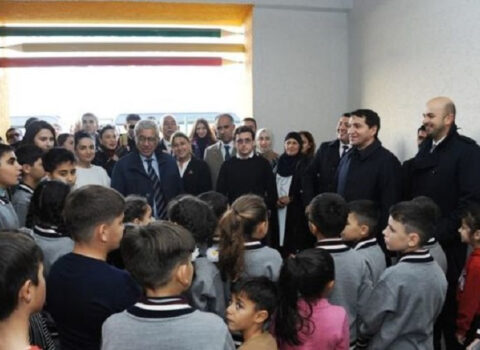 Hikmət Hacıyev və diplomatların Zəngilan məktəbliləri ilə səmimi söhbəti – VİDEO
