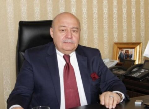 Elbay Qasımzadə yenidən sədr seçildi