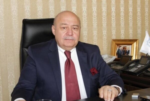 Elbay Qasımzadə yenidən sədr seçildi