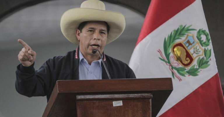 Peru prezidenti Meksikadan sığınacaq istədi