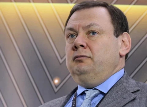 TASS: Britaniya Fridmandan sanksiyaları pozmaqda şübhələnir