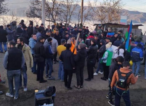 Şuşa – Xankəndi yolunda aksiya 12 saatdır davam edir