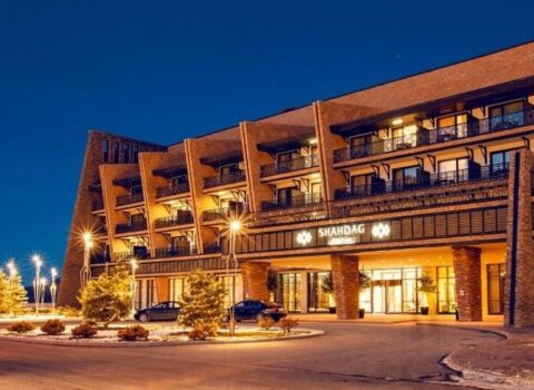 Azərbaycanda məşhur hoteldə KÜTLƏVİ DAVA