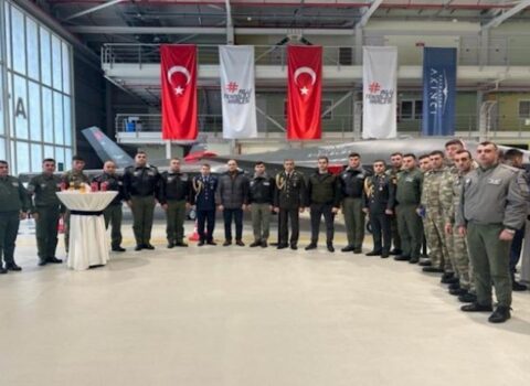 Hərbçilərimiz “Bayraktar AKINCI”nın istifadəsinə dair kurs keçdi – FOTO