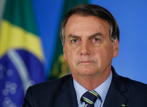 Braziliya hökuməti keçmiş prezidenti zorla ölkəyə qaytarmağa çalışır