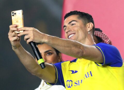 Ronaldodan daha bir rekord: “Instagram”da 600 milyon izləyici / FOTO