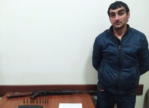 Yevlaxda odlu silah satmaqda şübhəli bilinən şəxs SAXLANILDI