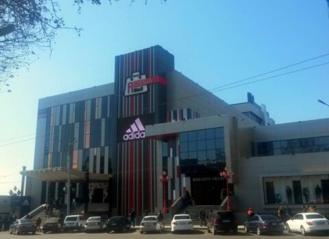 İrəvandakı “Russia Mall”un minalandığı barədə XƏBƏR YAYILDI