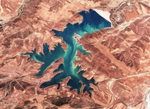 “Azersky” peyki ilə ölkədəki su təsərrüfatı sahələri monitorinq edilir