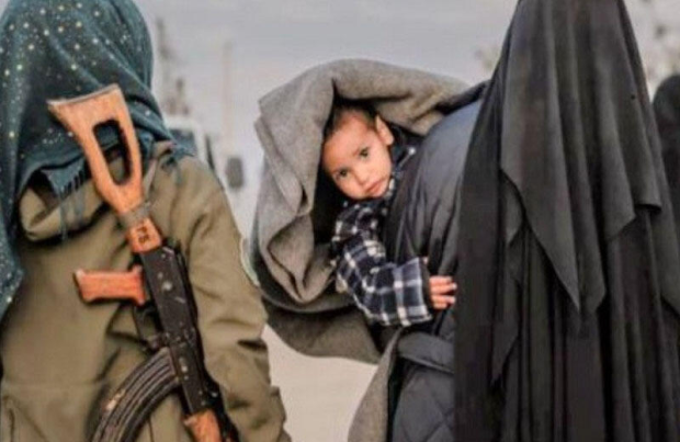 İŞİD-çi ailələr vətəninə qaytarılır İŞİD-çi ailələr vətəninə qaytarılır