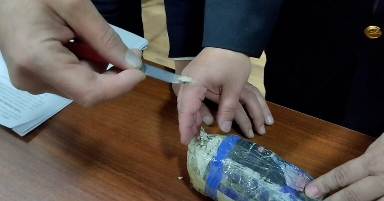 Hökməlidə daha bir nəfərdən 2 kiloqram heroin aşkar edildi – FOTO Hökməlidə daha bir nəfərdən 2 kiloqram heroin aşkar edildi – FOTO