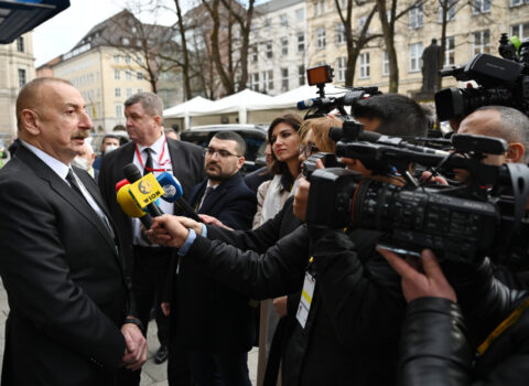 Prezident İlham Əliyev Münhendə televiziya kanallarına müsahibə verdi – YENİLƏNİB