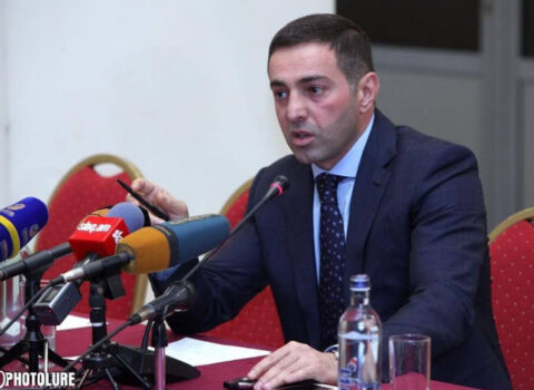 Ermənistanda keçmiş deputata cinayət işi AÇILDI