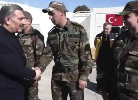 Türkiyənin səhiyyə naziri zəlzələ bölgəsindəki həkimlərimizlə görüşdü – VİDEO