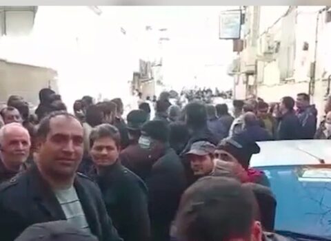 Tehranda çörəkçilər işləməkdən imtina etdi – SƏBƏB
