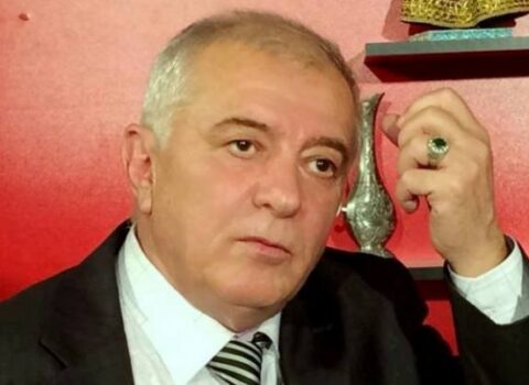 “Faciədən danışır, amma geyiminə baxırsan…” – Xalq artisti aparıcını qınadı