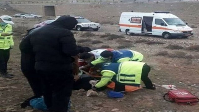 Təbrizdən Kərbəlaya gedən avtobus aşdı: onlarla insan yaralandı Təbrizdən Kərbəlaya gedən avtobus aşdı: onlarla insan yaralandı