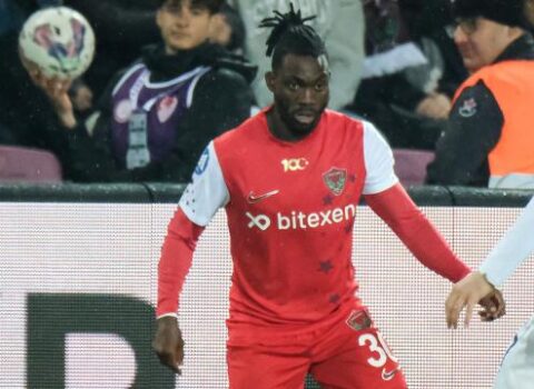 Məşhur futbolçunun cəsədi dağıntılar altından ÇIXARILDI