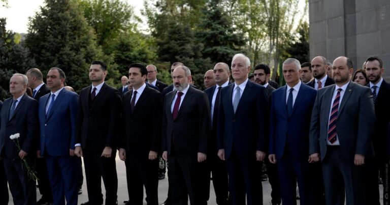 “Tutaq ki, baş nazir, prezident ruhi xəstədir, onlar dövlət sirrini necə qoruya bilər?” – Minasyan “Tutaq ki, baş nazir, prezident ruhi xəstədir, onlar dövlət sirrini necə qoruya bilər?” – Minasyan