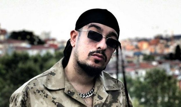 Türkiyəli məşhur reper öldü Türkiyəli məşhur reper öldü